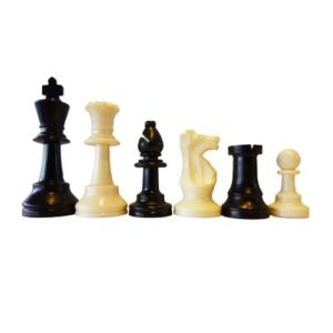 LAUNCH CHESSMEN PLASTIC CHESS PIECES