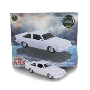 DDA 1:24 PLASTIC KIT HOLDEN A9X TORANA SLAMMED CUSTOM (DDA812K)