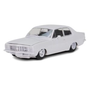 DDA 1:24 PLASTIC KIT HOLDEN LJ TORANA V8 CUSTOM (DDA622K)