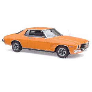 CLASSIC CARLECTABLES 1:18 HOLDEN HQ MONARO GTS THE LONE O'RANGER (18848)