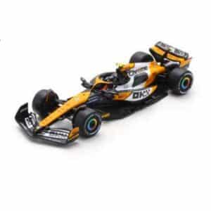 SPARK 1:64 F1 MCLAREN MCL38 WINNER 2024 SINGAPORE GP #4 NORRIS (Y409)