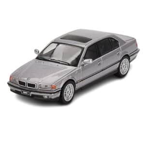 MINI GT 1:64 BMW 750IL E38 ARCTIC SILVER (MGT00792)