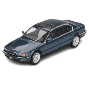 MINI GT 1:64 BMW 750IL E38 SORRENTO BLUE (MGT00894)