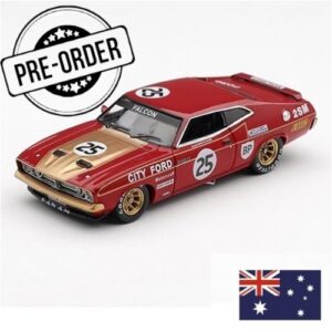 (PRE-ORDER NOW) MINI GT 1:64 FORD XB FALCON GT HARDTOP 1975 BATHURST 1000 #25 MOFFAT / GEOGHEGAN (MGT01244)